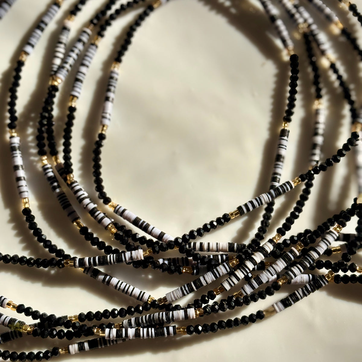 Ink & Ivory waist beads by Avionna Naturals, detail view 2