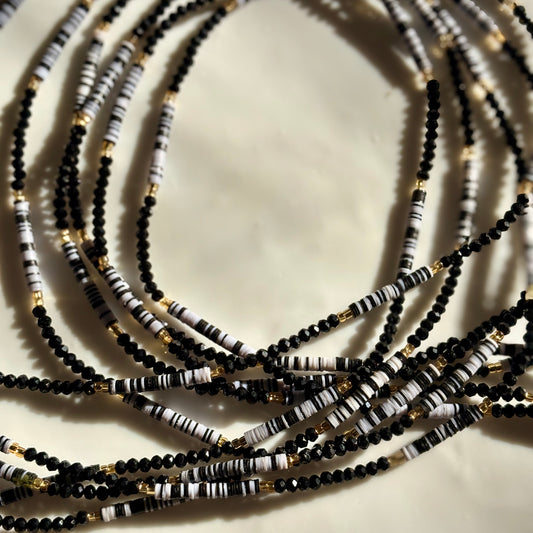Ink & Ivory waist beads by Avionna Naturals, detail view 2