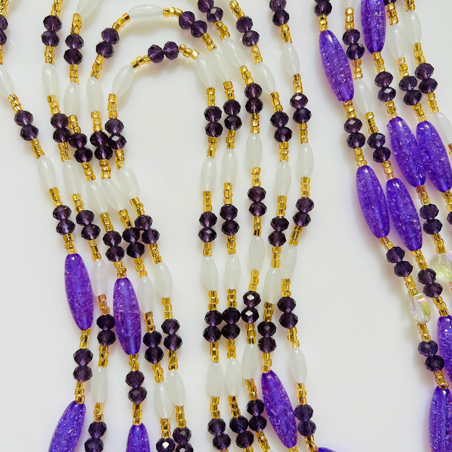 Delight (Glow in the Dark) waist beads by Avionna Naturals, detail view 2